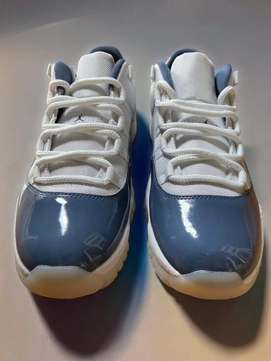 Air Jordan 11 Retro Low Diffused Blue Mens Basketball Shoe Size 11.5 Navy (NEW)